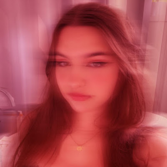 Meet your Posher, Meg - Picture 1 of 1